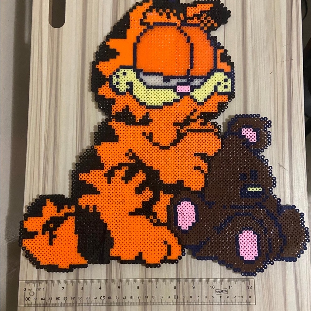 Hand made Garfield - Picture 2 of 3